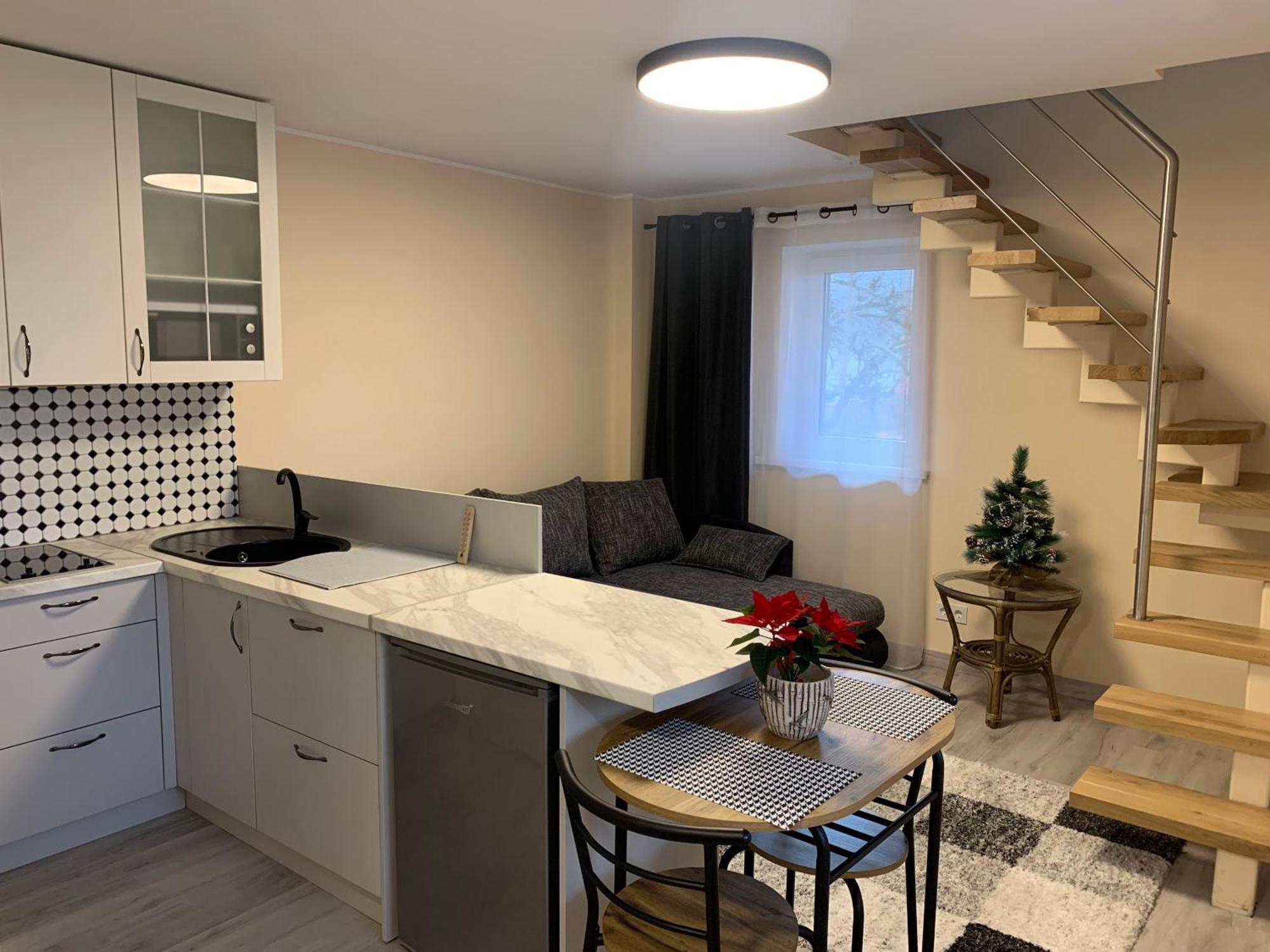 Lampedis Apartment Kaunas Bagian luar foto