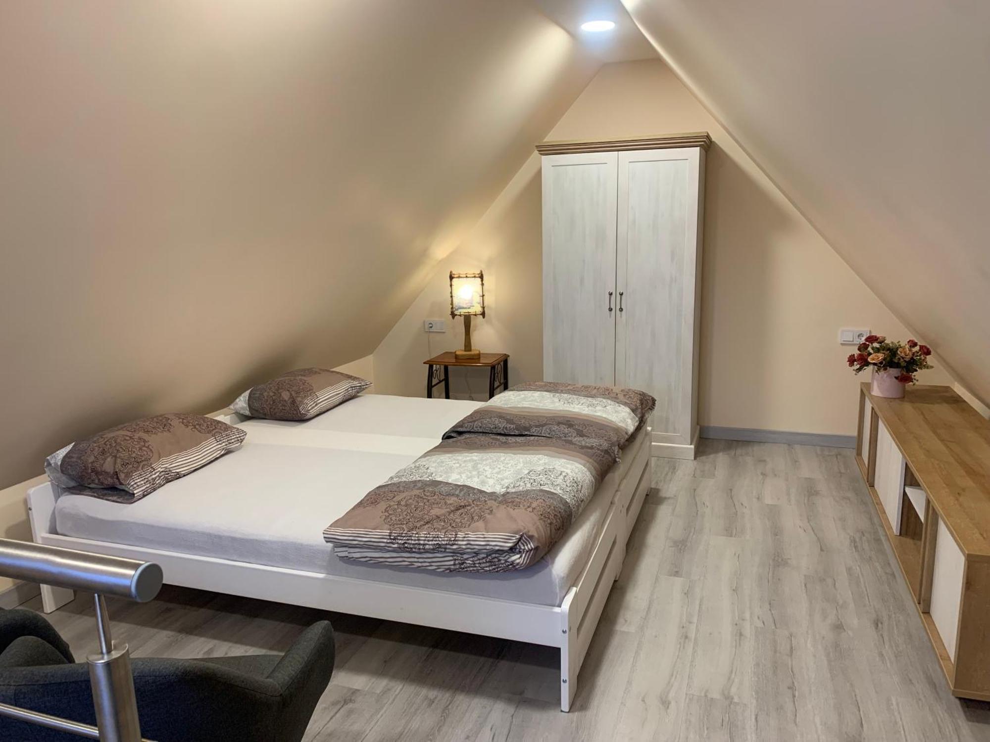 Lampedis Apartment Kaunas Bagian luar foto